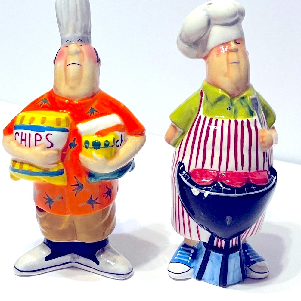 Masters Of The Grill Chef Salt and Pepper Shakers